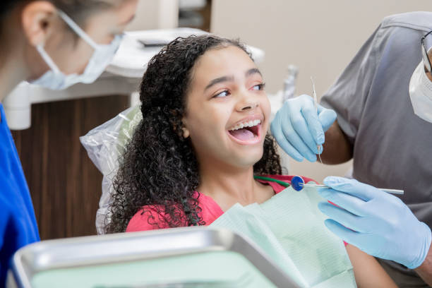 Best Emergency Dental Care for Broken or Chipped Teeth in Solomon, KS